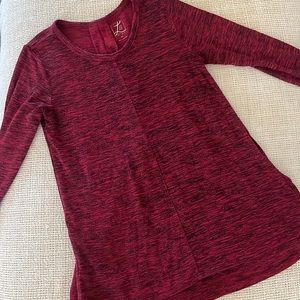 Red Soft Quarter Length Top